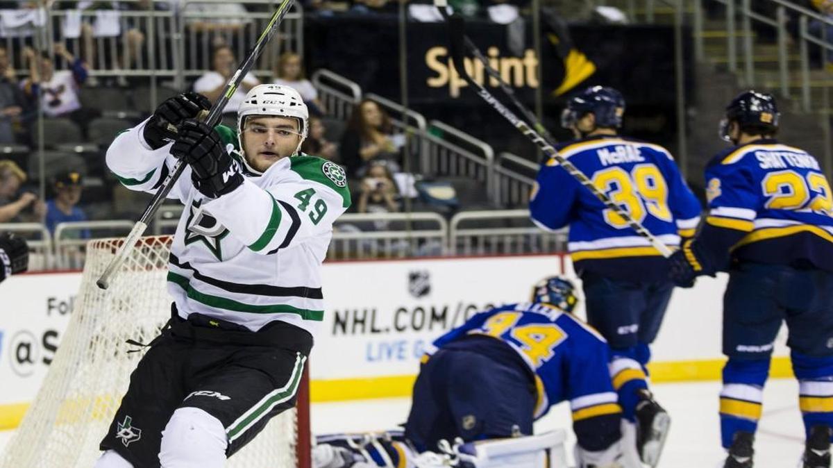 The last time NHL hockey was played at Sprint Center, the Dallas Stars beat the St. Louis Blues 4-2.