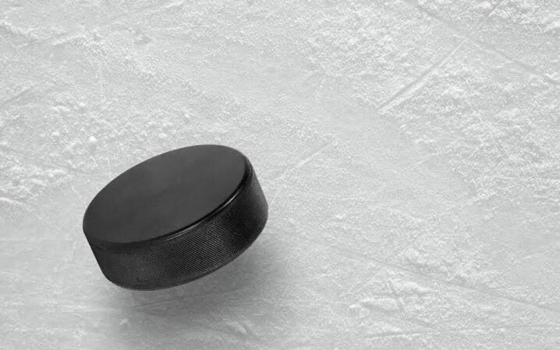 Mavericks go on the offensive for 8-2 win over Wichita Thunder