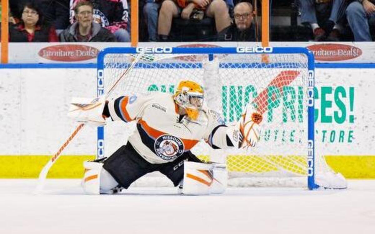 Missouri Mavericks goaltender Josh Robinson allowed two or fewer goals in 22 of his 31 starts during the regular season.