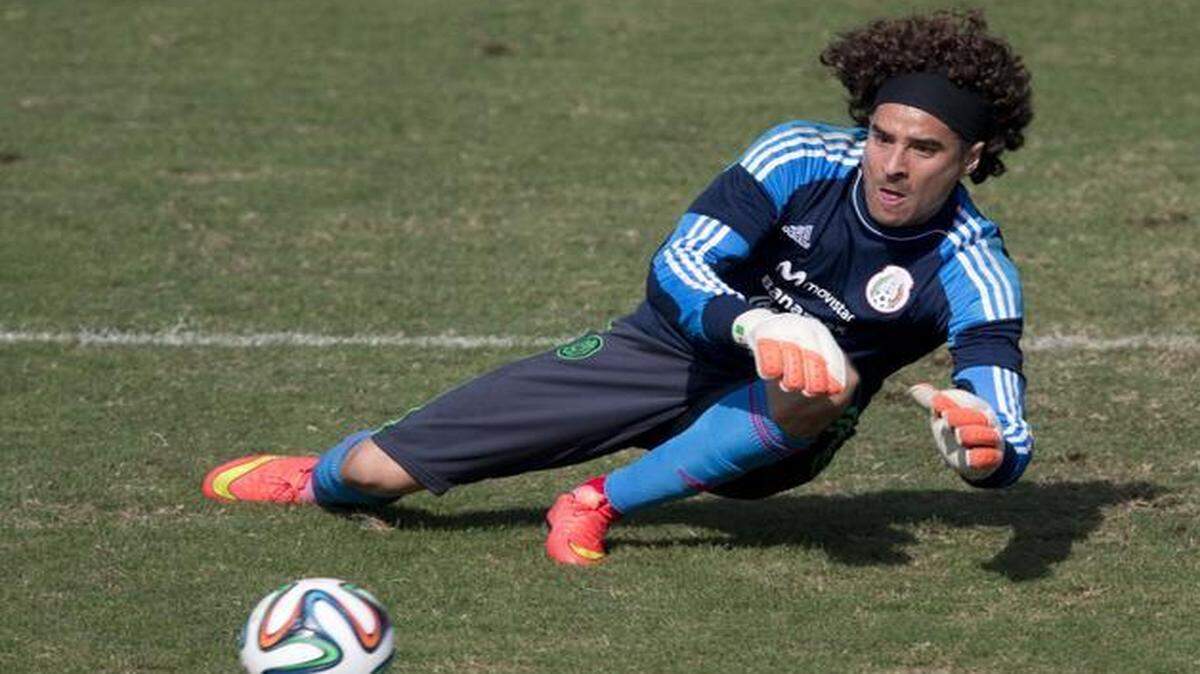 
Mexico goalkeeper Guillermo Ochoa.
