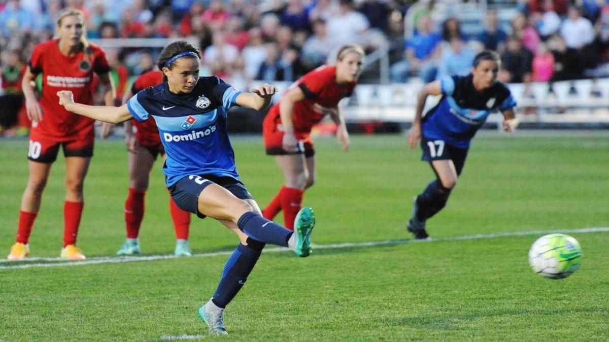 FC Kansas City forward Shea Groom expects a bounceback season for her club: “I think people kind of underestimate us after last year even though I think we put together a good season despite how we started off.”