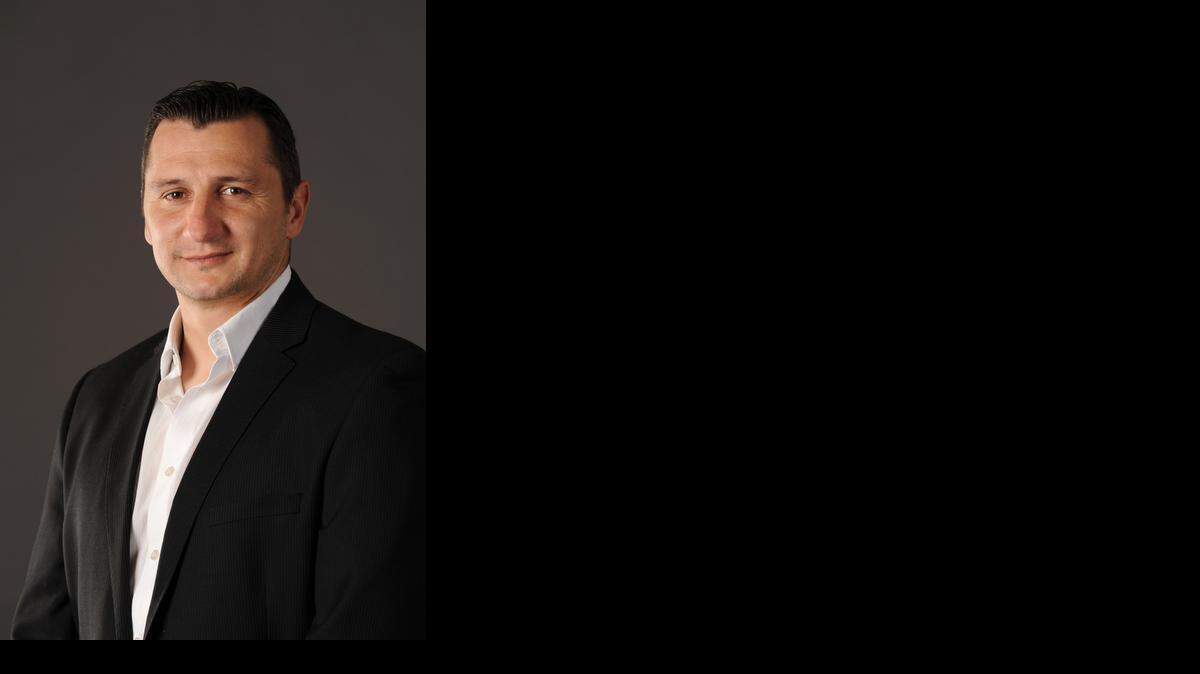 
Vlatko Andonovski, coach of the Missouri Comets
