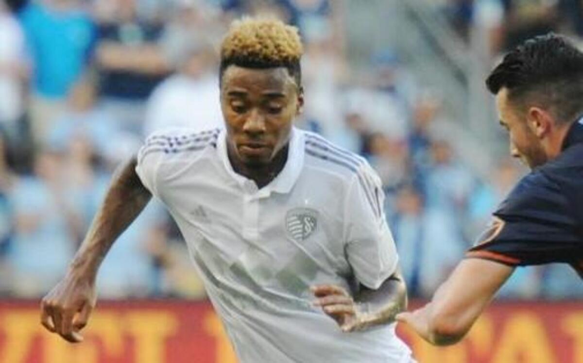 Sporting KC’s Saad Abdul-Salaam (left) during a game last season.