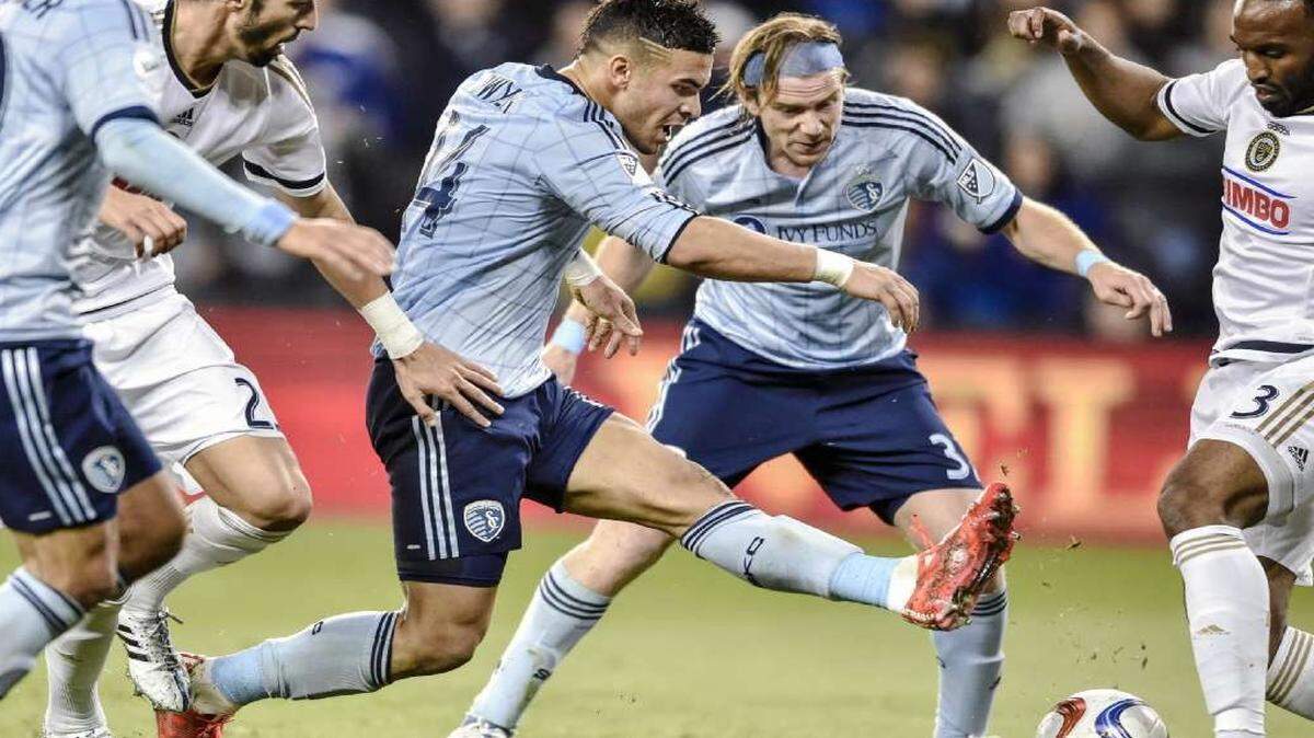 
Sporting Kansas City striker Dom Dwyer (center) has only one goal this year
