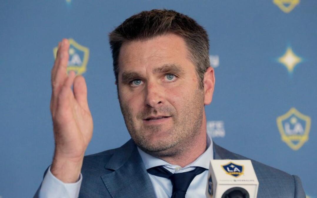 Former Kansas City Wizards coach Curt Onalfo was introduced as the new head coach of the Los Angeles Galaxy in Carson, Calif., on Dec. 13, 2016. Onalfo replaces Bruce Arena, who returned to the U.S. national team after guiding the Los Angeles Galaxy to three MLS Cup titles.