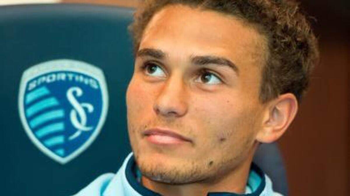 Former Sporting Kansas City player Christian Duke has joined the KC Comets, the MASL team for which his father once played.