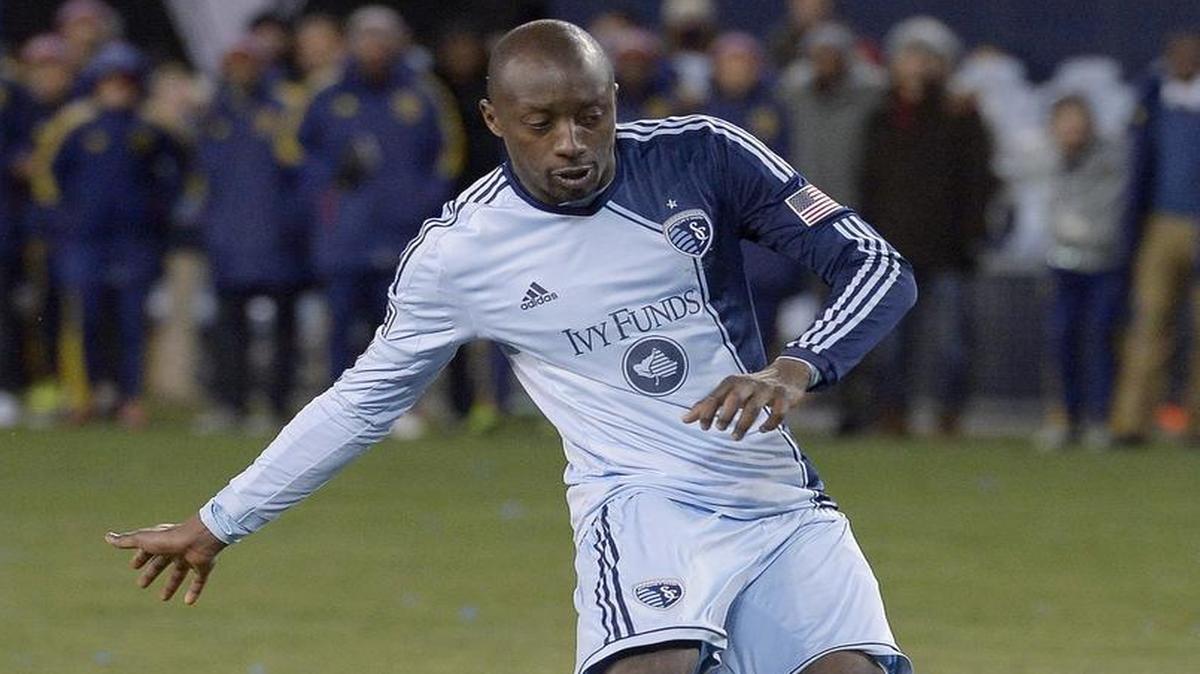 File: Lawrence Olum