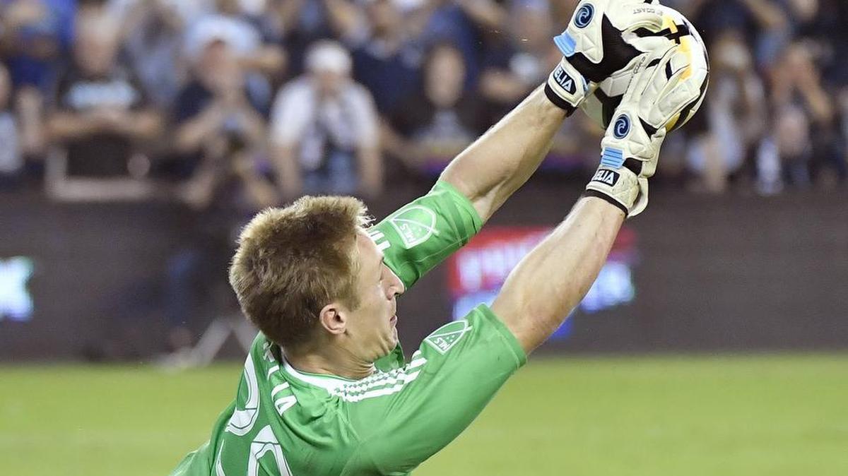 Sporting Kansas City goalkeeper Tim Melia
