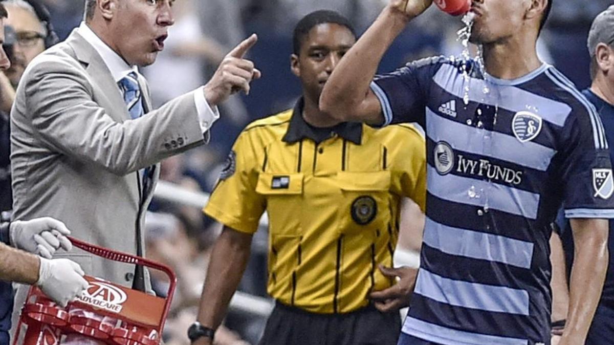 Sporting Kansas City coach Peter Vermes (left) said midfielder Roger Espinoza is healthy after missing 10 weeks last year because of a foot injury.