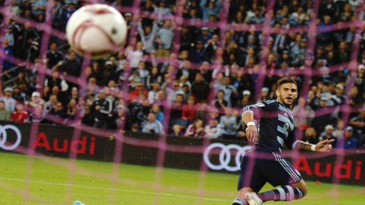 Dom Dwyer kicked the ball past Los Angeles Galaxy goalkeeper Donovan Ricketts for what turned out to be the decisive goal in Sporting Kansas City’s 2-1 win to close the regular season Sunday at Sporting Park. With the win, Sporting qualified for the MLS playoffs.