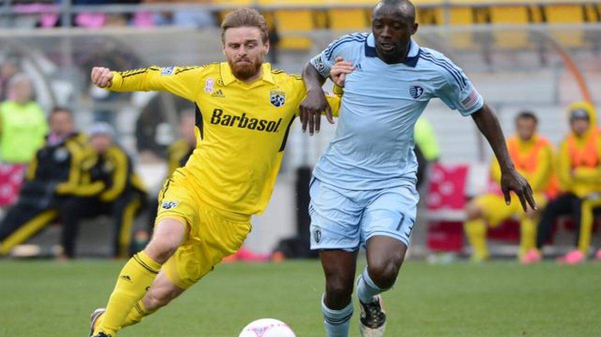 
Lawrence Olum (right), back from a stint with the Kenyan national team, will likely be the man asked to replace Uri Rosell in the defensive midfield when Sporting Kansas City takes on the Dynamo in Houston on Friday night. 
