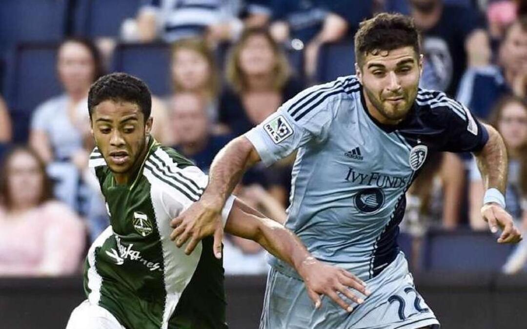 Forward Soony Saad (right), who played for Sporting KC during 2011-14, is back with the team after he signed a two-year contract Monday with an option for the 2019 season.