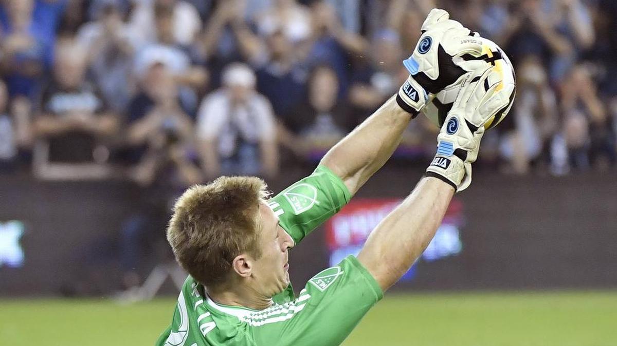 Sporting Kansas City goalkeeper Tim Melia