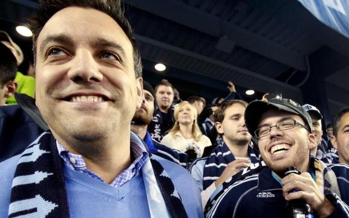 File photo: Sporting Club (Now FanThreeSixty) CEO Robb Heineman (left).