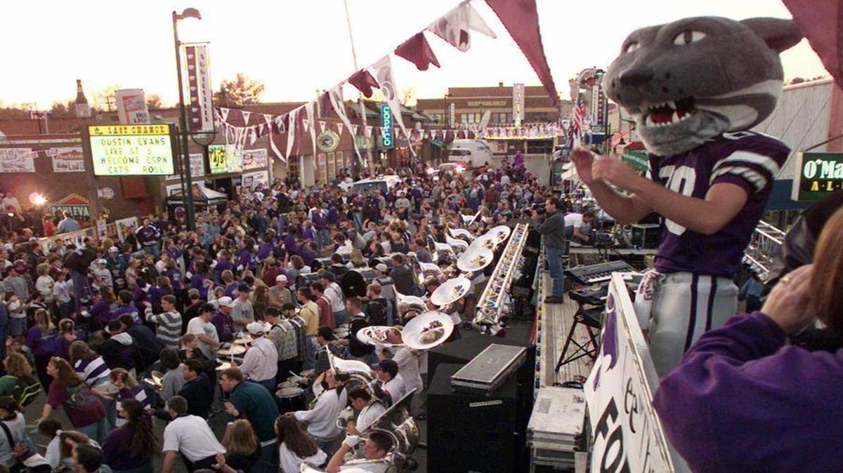 
Aggieville gets behind the Wildcats.
