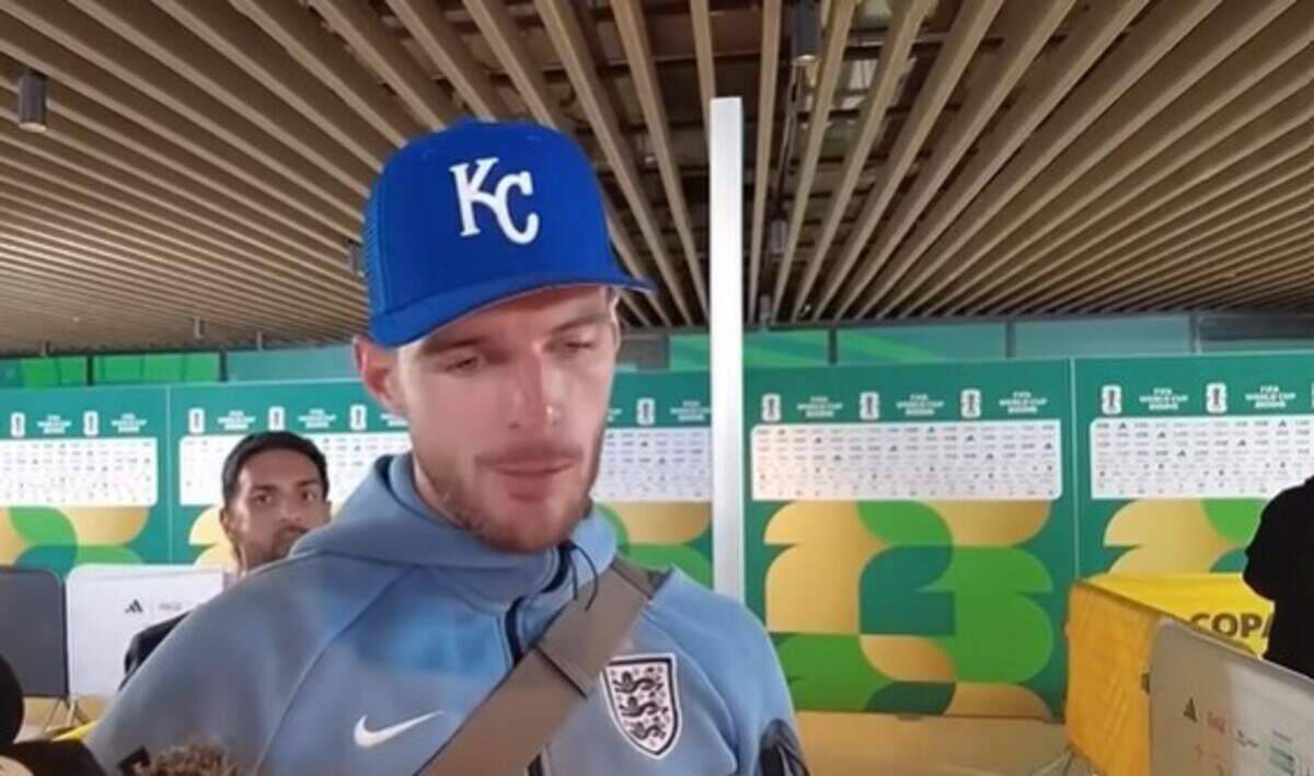 England’s Declan Rice with the Royals cap.