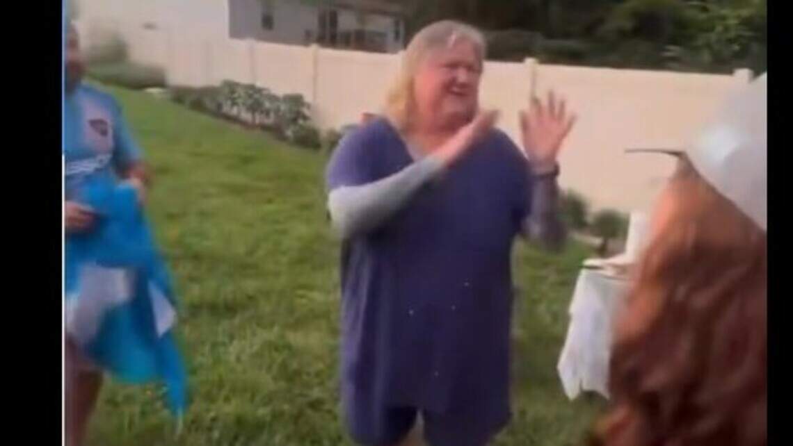 A group of World Cup fans borrowed a grill from a KC woman and ‘Argentinized’ it