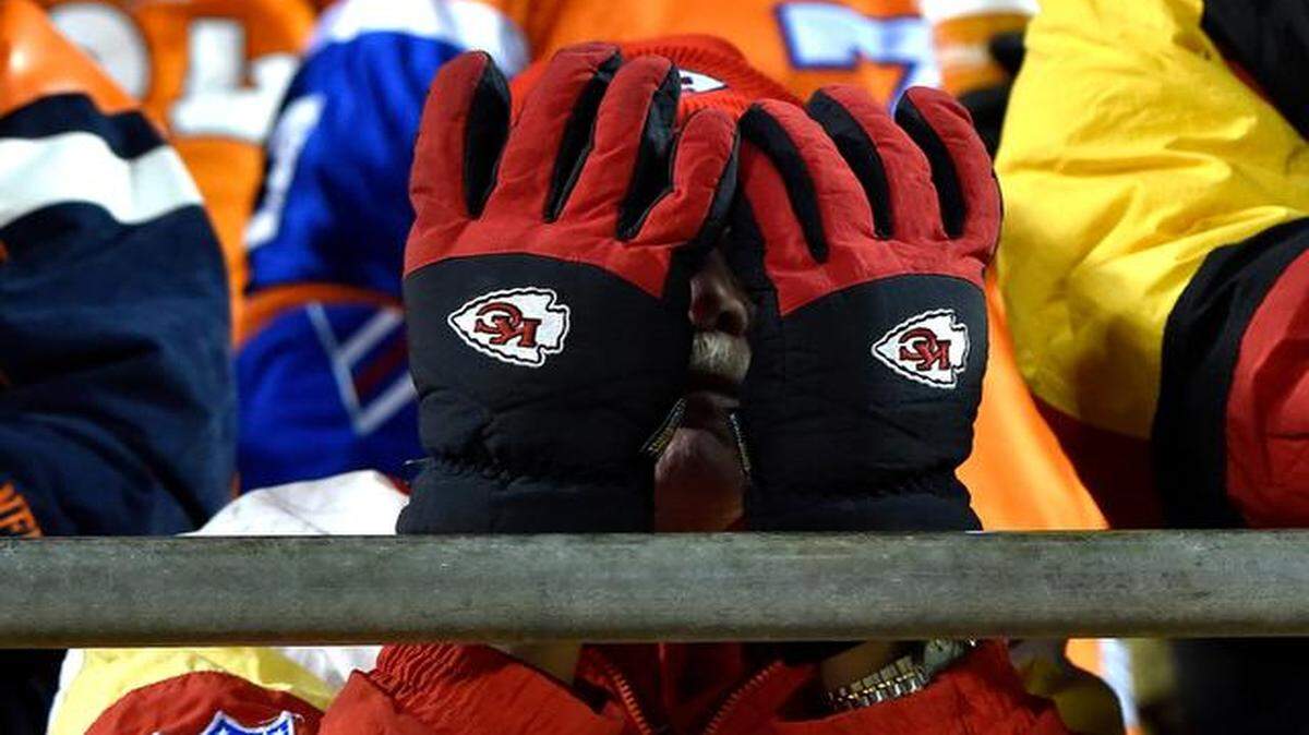 
Yep, it was that kind of night for Chiefs fans.
