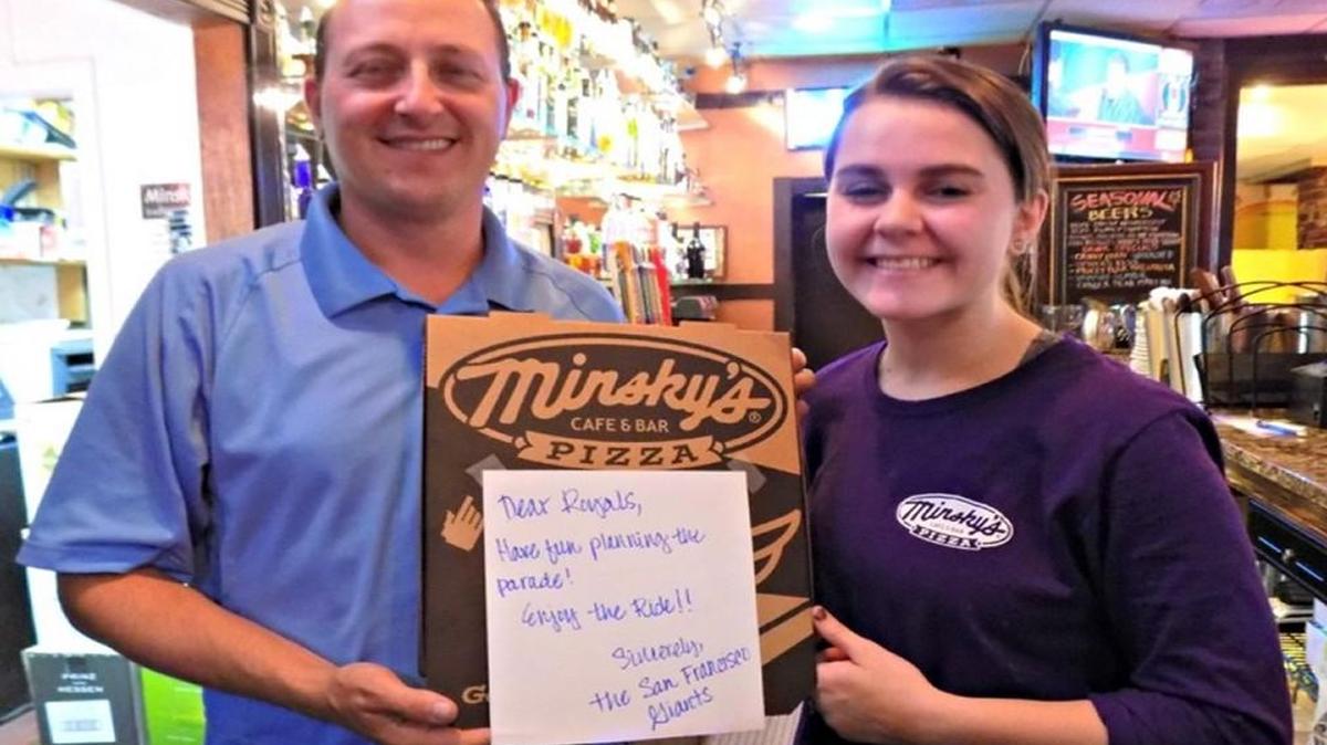 The San Francisco Giants sent pizza to the Royals front office on Monday.