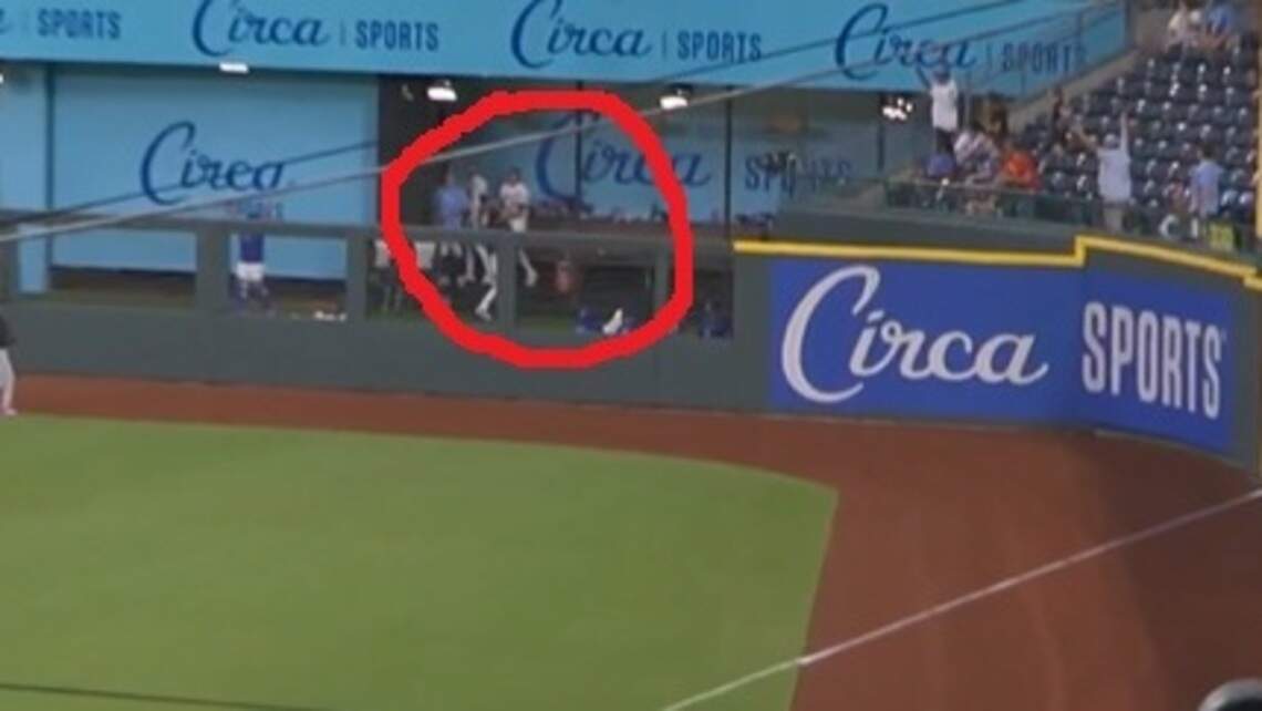 ‘Catch of the year.’ Royals bullpen coach makes barehanded grab of home-run ball