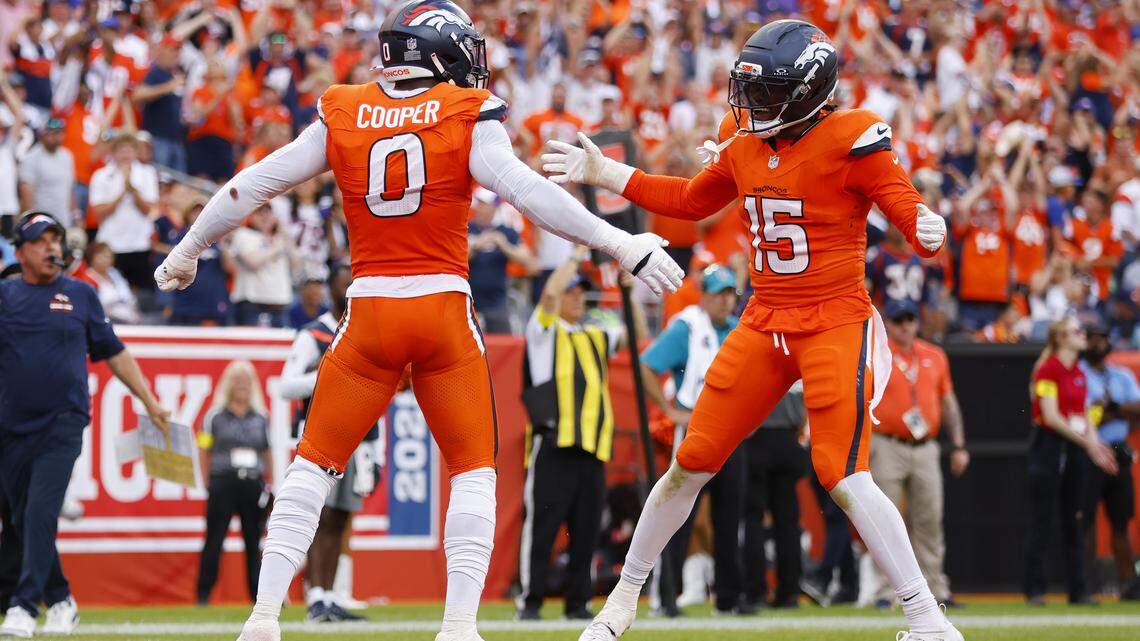 Two former Chiefs blast Broncos player’s expletive-laced message about KC