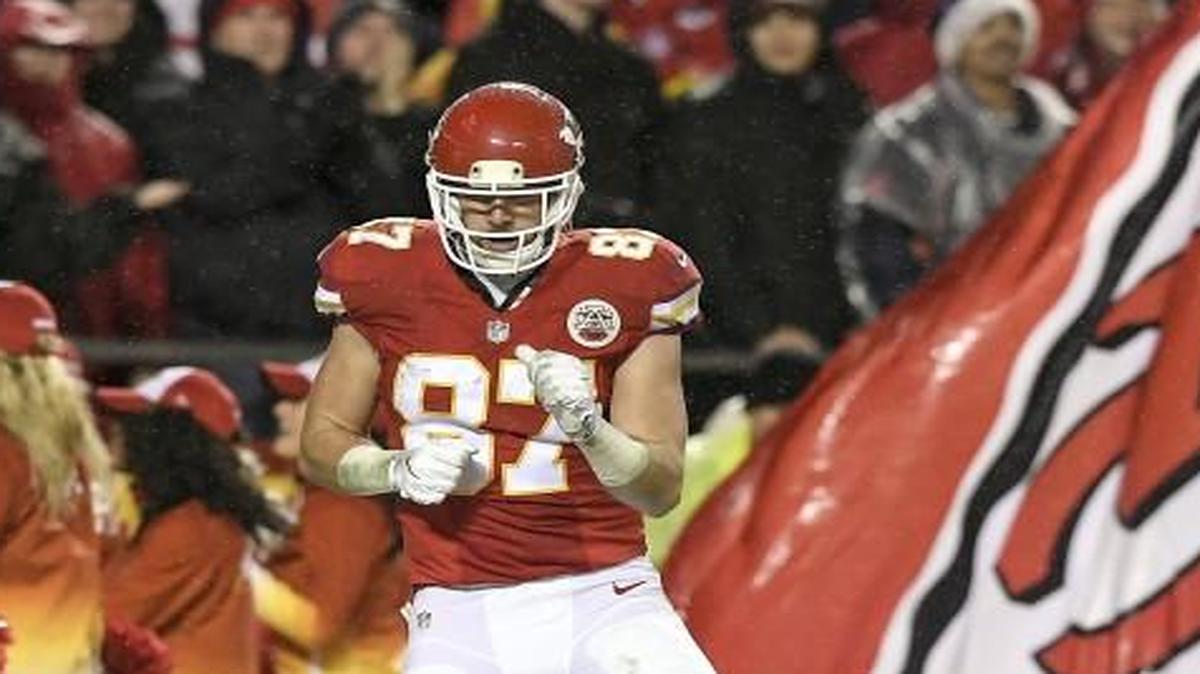 Kansas City Chiefs tight end Travis Kelce danced after his 80-yard touchdown catch and run against the Denver Broncos on Sunday at Arrowhead Stadium.