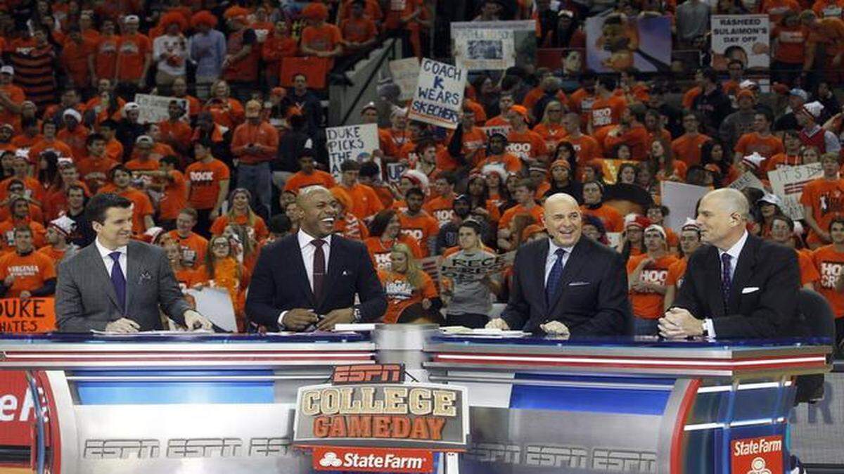 
From left, Rece Davis, Jay Williams, Seth Greenberg and Jay Bilas broadcasted from John Paul Jones Arena during ESPN College “GameDay,” last month in Charlottesville, Va.
