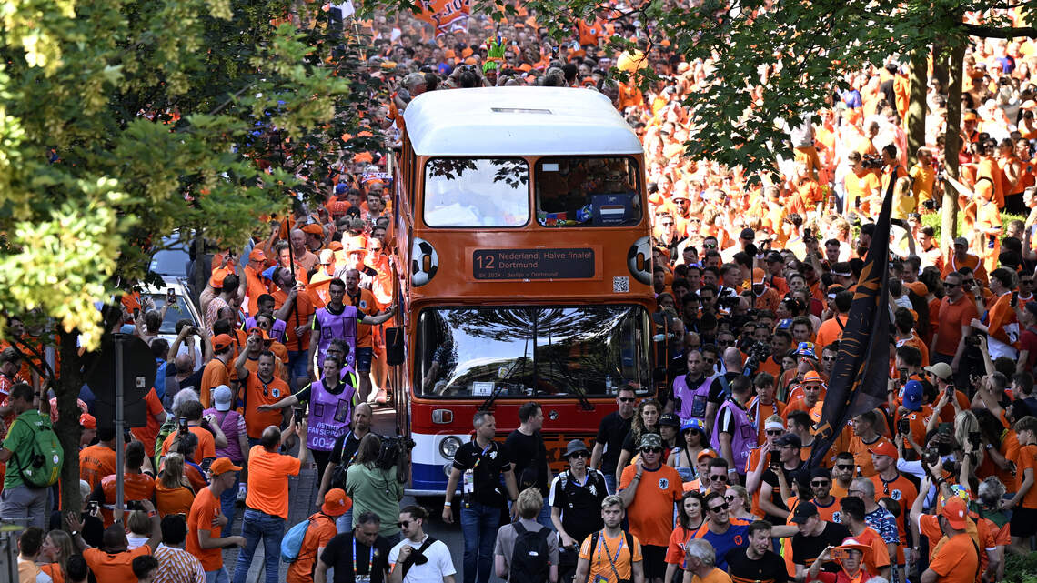 Downtown KC traffic will be affected by Netherlands’ Orange Walk. What we know