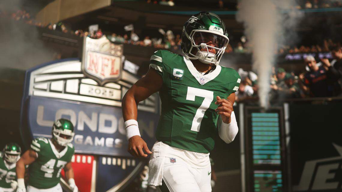 Chiefs reportedly set to trade for QB Justin Fields, but won’t pay his full salary