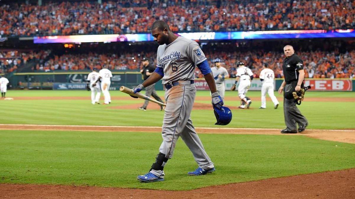 
Kansas City Royals center fielder Lorenzo Cain walked off the field after striking out in the ninth inning to end ALDS Game 3 on Sunday at Minute Maid Park in Houston.
