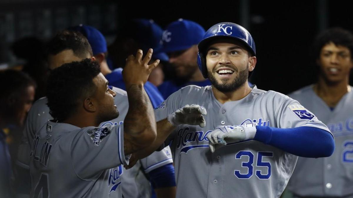 Kansas City Royals first baseman Eric Hosmer celebrated his solo home run against the Detroit Tigers in the seventh inning of Tuesday’s game.