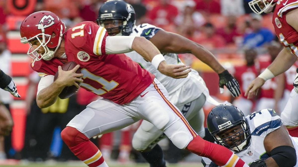 
Kansas City Chiefs quarterback Alex Smith was sacked by Seattle Seahawks defensive tackle Brandon Mebane during the first quarter of Friday’s game.
