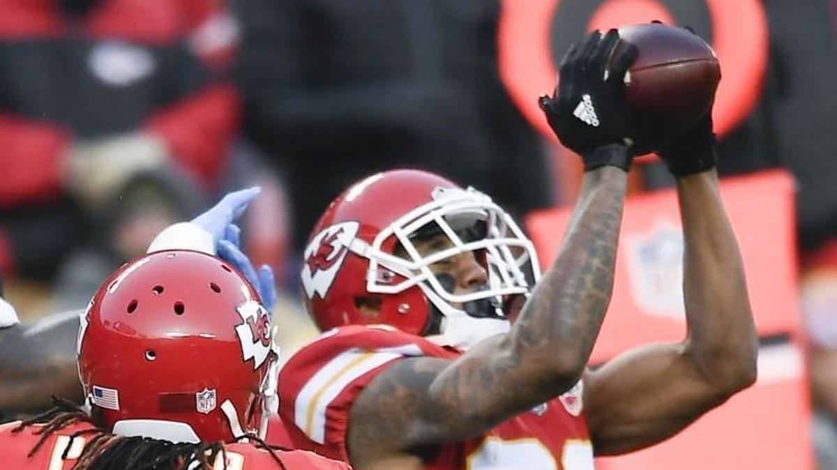 Kansas City Chiefs cornerback Marcus Peters intercepted a pass in the second quarter of Saturday’s game.