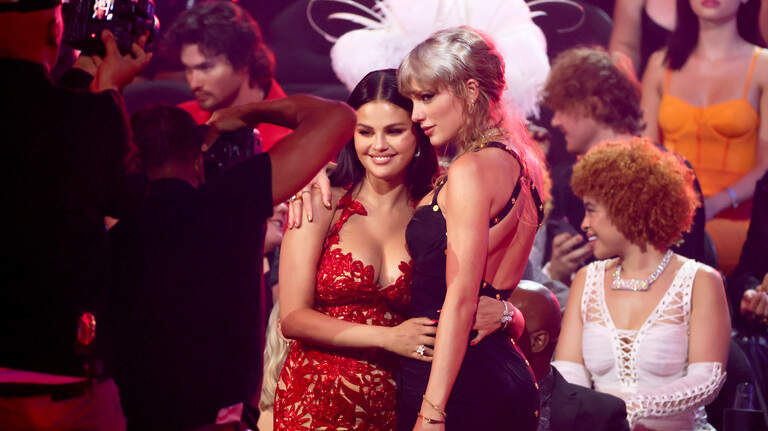Selena Gomez, Leonardo DiCaprio joined Taylor Swift at Chiefs-Texans game