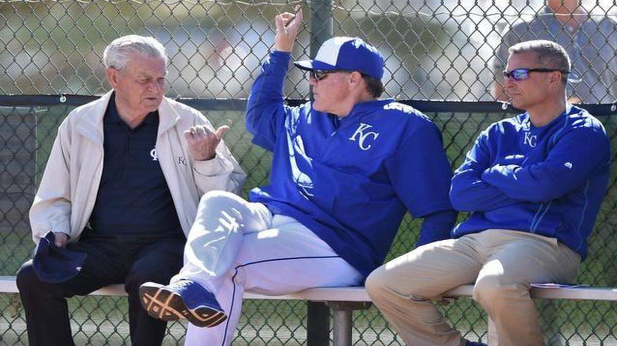 
Kansas City Royals owner David Glass (left) talked with Royals manger Ned Yost and general manger Dayton Moore during morning workouts at Surprise Stadium earlier this year.
