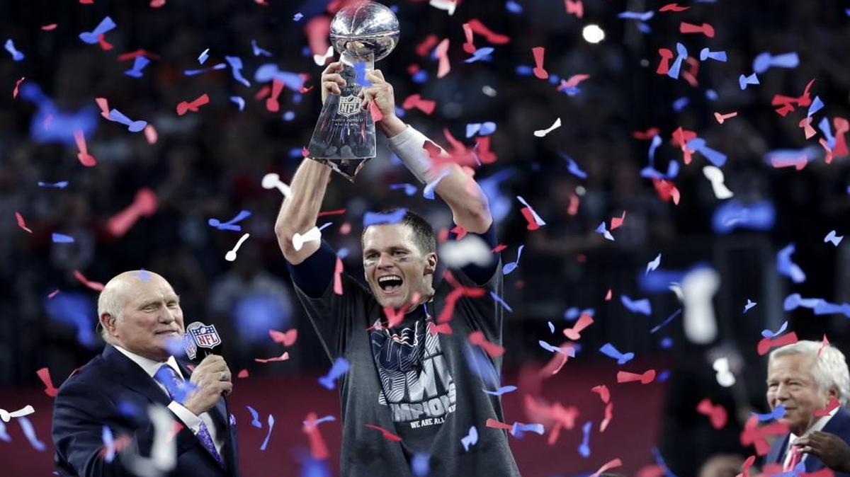 Tom Brady celebrated with the Vince Lombardi trophy on Sunday.