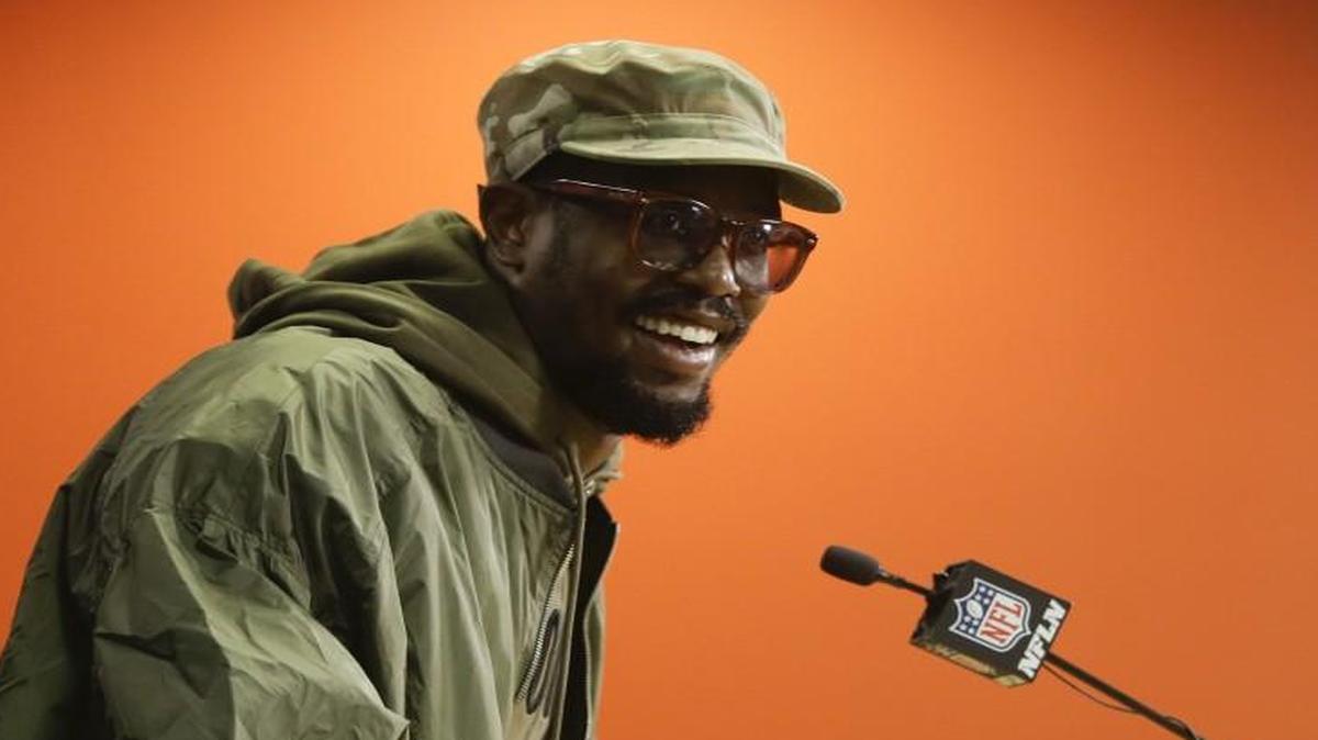Denver Broncos outside linebacker Von Miller.