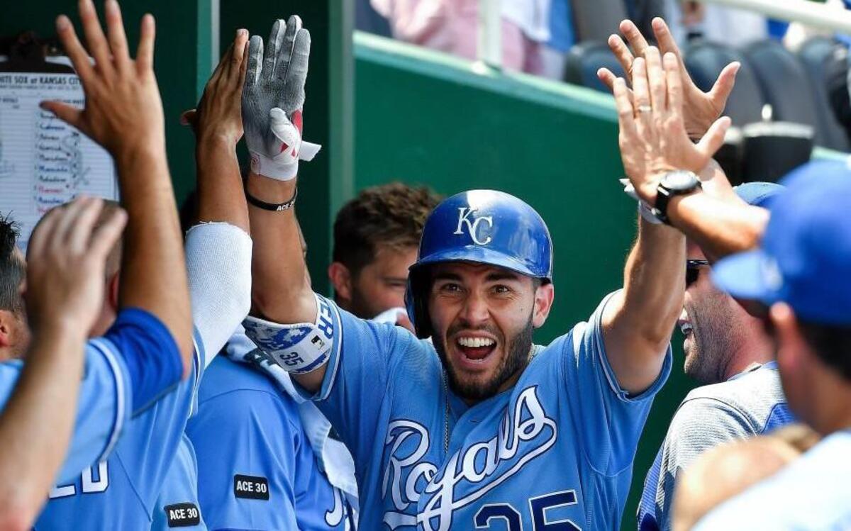 Kansas City Royals first baseman Eric Hosmer was congratulated after his home run during Sunday’sgame against the Chicago White Sox at Kauffman Stadium.