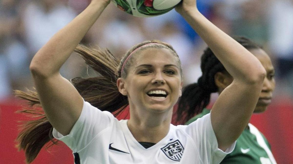 United State soccer star Alex Morgan heard some bad things about a Kansas City hotel. But she later deleted a tweet about it.