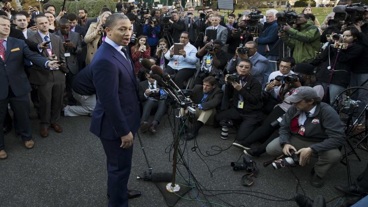 Cleveland Cavaliers head basketball coach Tyronn Lue spoke to reporters outside the White House on Thursday.