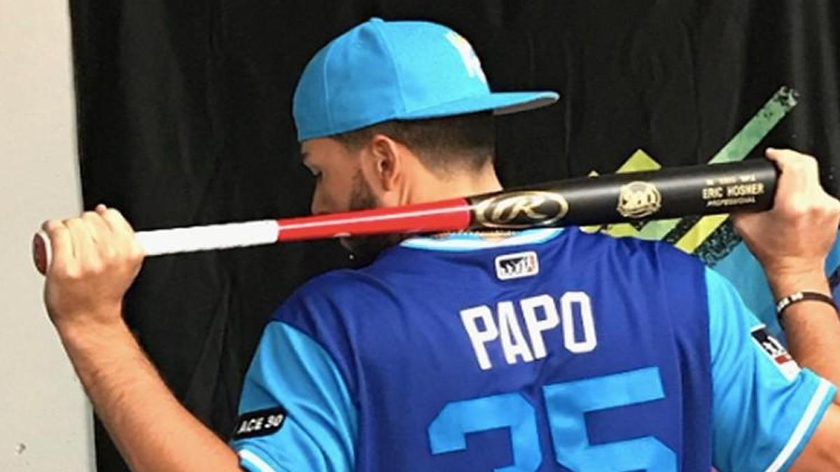 Royals first baseman Eric Hosmer showed off his Players Weekend look.