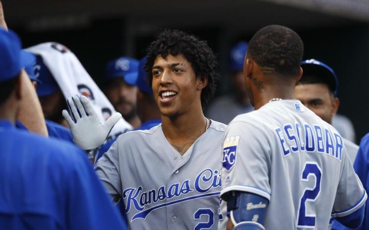 Kansas City Royals’ Raul A. Mondesi was congratulated after hitting a solo home run against Detroit Tigers pitcher Justin Verlander in the third inning of Tuesday’s game in Detroit.