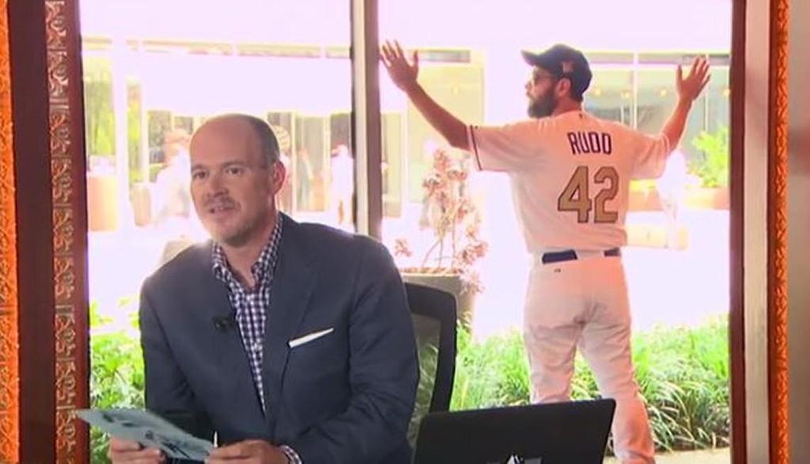 On "The Rich Eisen Show" in 2016, Paul Rudd wore a full Royals uniform, except for the stirrups.