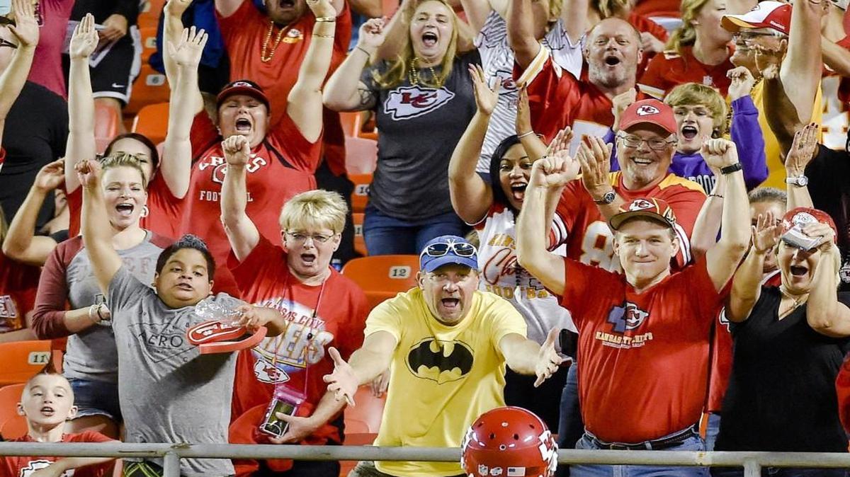 
Kansas City Chiefs wide receiver Fred Williams celebrated his touchdown with fans during a preseason game last month.
