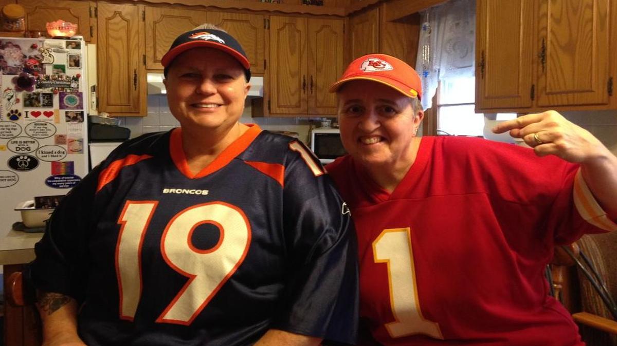 Pam Walker (left) and Cheryl Conard-Walker dress alike but with completely different colors.