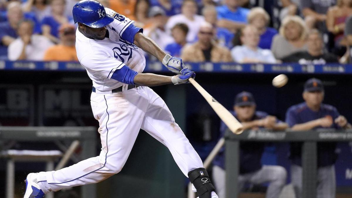 
Kansas City Royals center fielder Lorenzo Cain crushed a solo home run in the sixth inning on Tuesday.
