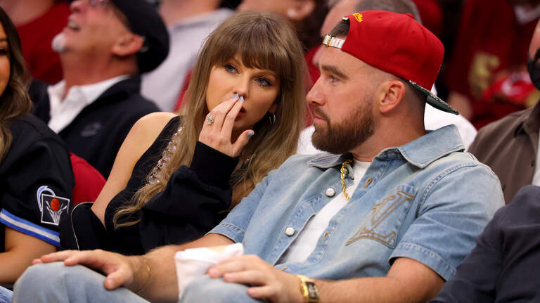 Guests at Travis Kelce, Taylor Swift rehearsal got gift with KC tie, couple’s logo