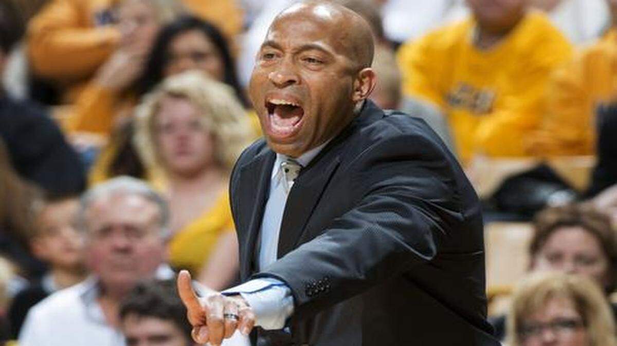 
Mississippi State head coach Rick Ray.
