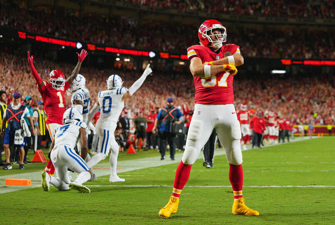 Travis Kelce and Taylor Swift: Seven pictures from Sunday’s Chiefs-Colts game