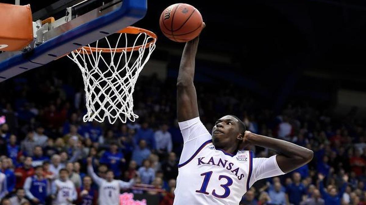 Cheick Diallo didn’t disappoint in his debut with the Jayhawks on Tuesday night. He had a spectacular dunk and finished with 13 points, six rebounds and three blocked shots as KU rolled.